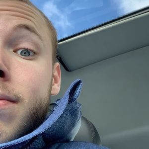 Meet your Posher, Milos